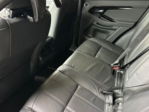 Used 2024 Land Rover Range Rover Evoque Dynamic SE image 30