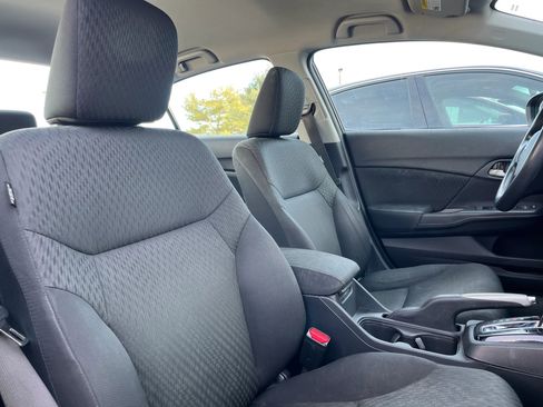 Used 2014 Honda Civic LX image 13
