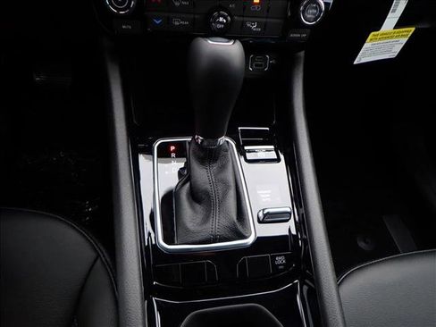 New 2026 Jeep Compass Latitude image 20