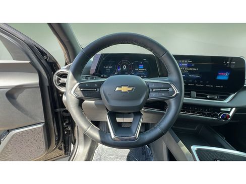 Certified 2025 Chevrolet Equinox LT w/ Convenience Package II AWD/4WD image 22