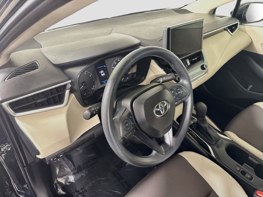 Used 2023 Toyota Corolla LE FWD image 21