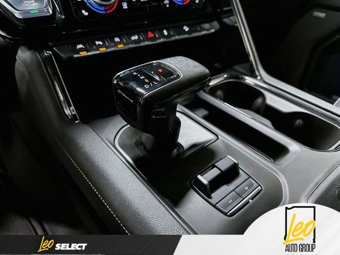 Used 2024 GMC Sierra 1500 AT4 w/ Technology Package AWD/4WD image 20