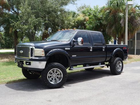 Used 2006 Ford F250 Lariat AWD/4WD image 12