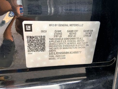 Used 2019 Chevrolet Sonic LT FWD image 35