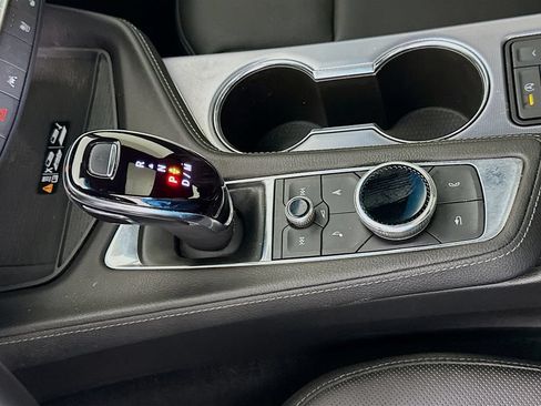 Used 2022 Cadillac CT4 Premium Luxury RWD image 17