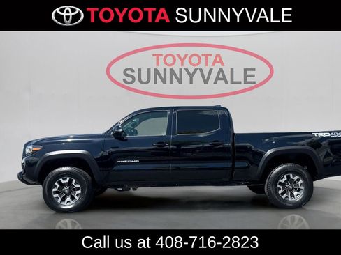 Certified 2020 Toyota Tacoma TRD Off-Road w/ TRD Premium Off Road Package AWD/4WD image 7