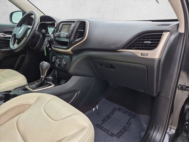 Used 2016 Jeep Cherokee Sport AWD/4WD image 20