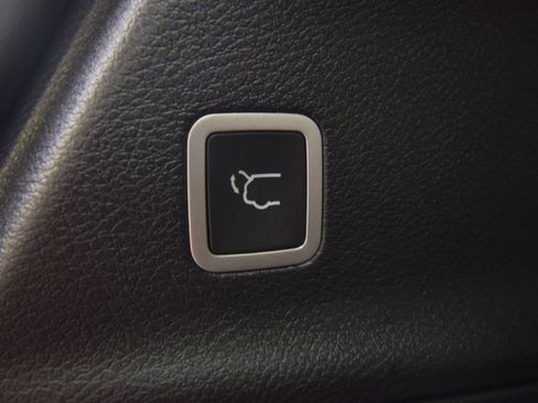 New 2026 Chrysler Pacifica Pinnacle image 48