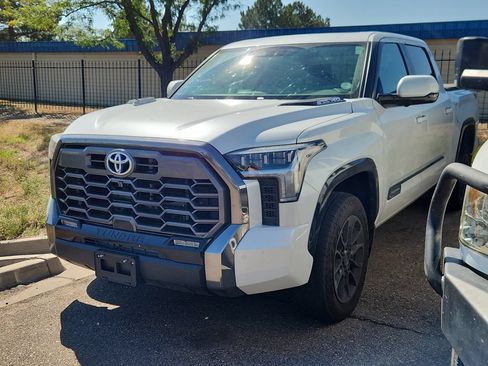 Used 2024 Toyota Tundra Platinum w/ TRD Off-Road Package AWD/4WD image 3