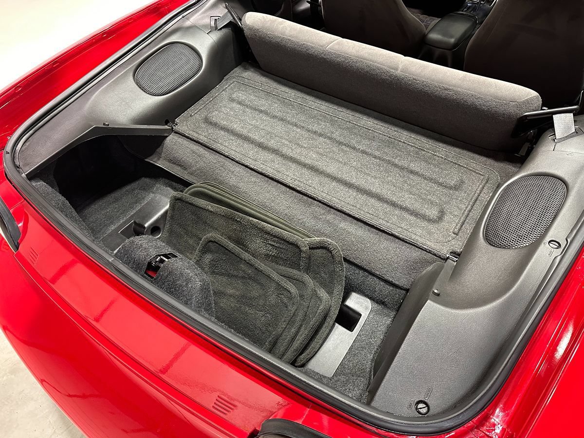 Used 2002 Chevrolet Camaro Z28 w/ SS Performance/Appearance Pkg RWD image 11