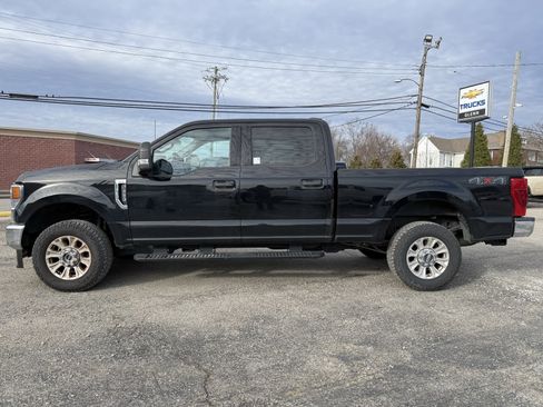 Used 2022 Ford F250 XLT image 4