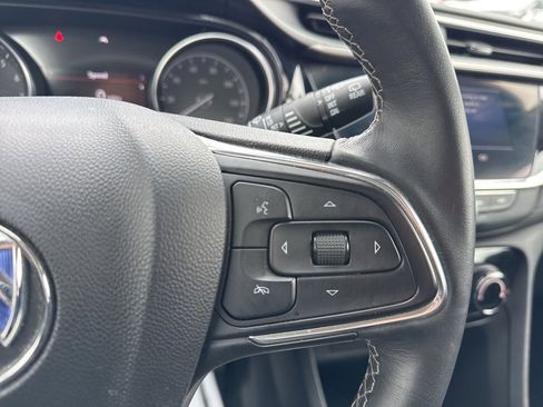 Used 2022 Buick Encore GX Preferred w/ Cold Weather Comfort Package image 18