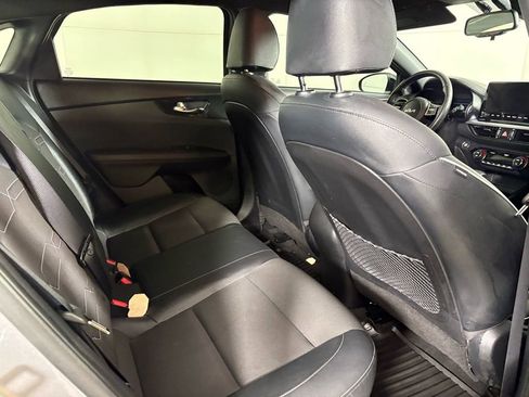 Used 2023 Kia Forte GT-Line image 17