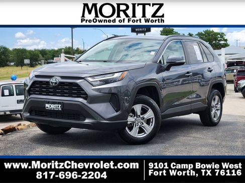 Used 2025 Toyota RAV4 XLE FWD image 1