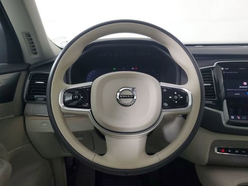 Certified 2024 Volvo XC90 B6 Ultimate w/ Protection Package Premier AWD/4WD image 17