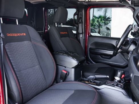 Used 2021 Jeep Gladiator Mojave image 39