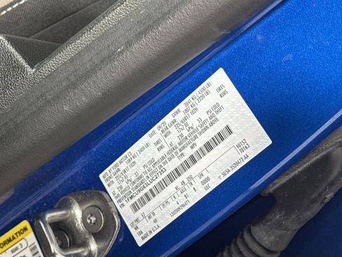 Used 2020 Ford Escape SE image 31