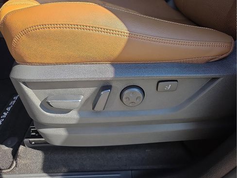 New 2026 Nissan Armada Platinum Reserve image 15