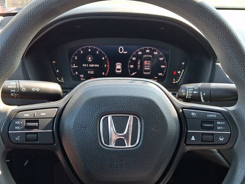 Certified 2023 Honda Accord LX image 18