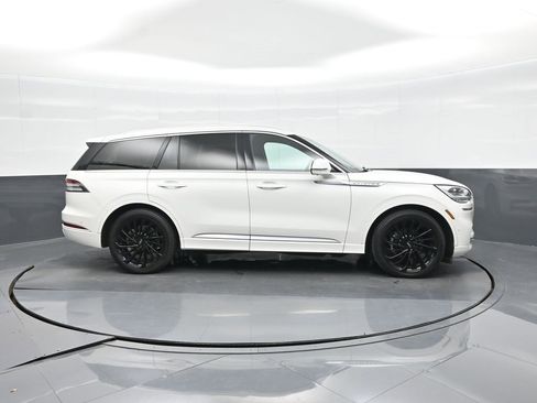 Used 2021 Lincoln Aviator Reserve w/ Equipment Group 208A image 7