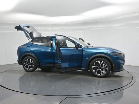 New 2026 Ford Mustang Mach-E Select image 31