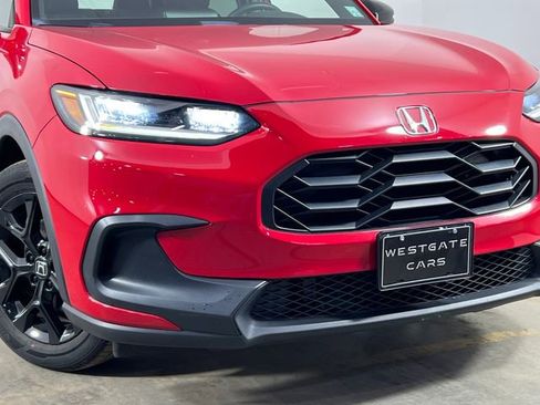 Used 2023 Honda HR-V Sport image 37