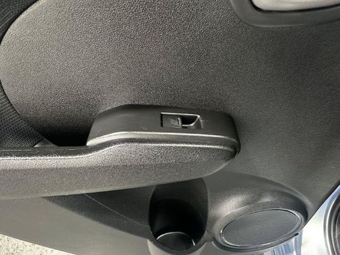 Used 2010 Honda Fit Sport image 17