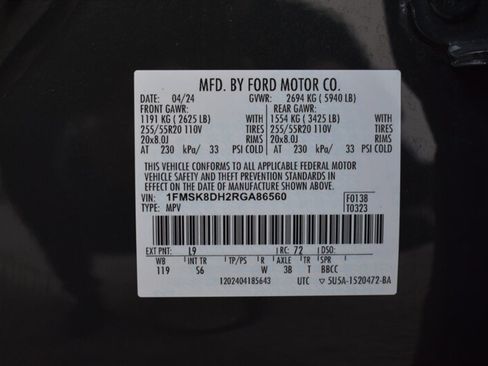 Used 2024 Ford Explorer XLT w/ Equipment Group 202A AWD/4WD image 37
