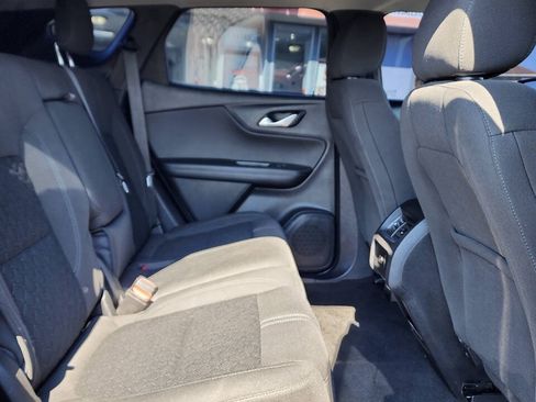 Used 2021 Chevrolet Blazer LT FWD image 19
