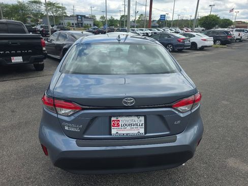 Used 2024 Toyota Corolla LE FWD image 5