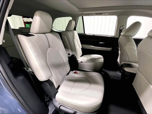 Certified 2026 Toyota Grand Highlander AWD image 27