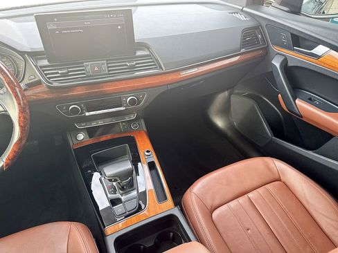 Used 2021 Audi Q5 2.0T Premium w/ Convenience Package image 30