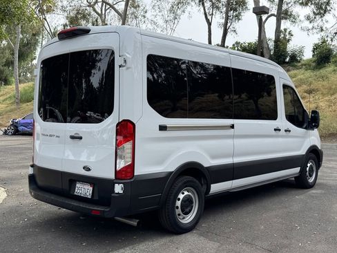 Used 2024 Ford Transit 350 XL image 6