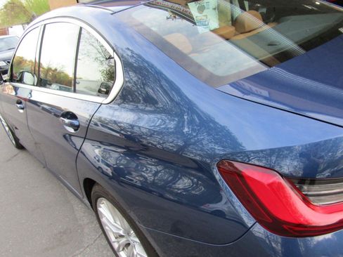 Used 2024 BMW 330e xDrive image 5