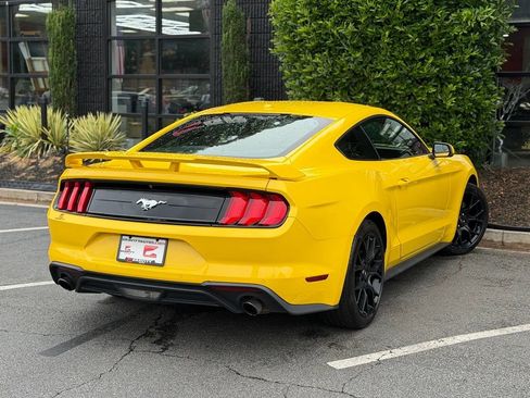 Used 2018 Ford Mustang Premium w/ Ecoboost Performance Package RWD image 12