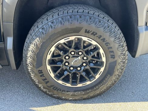 Used 2026 Chevrolet Silverado EV Trail Boss w/ Plus Package image 31