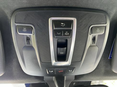Used 2017 Mercedes-Benz G 63 AMG 4MATIC image 28