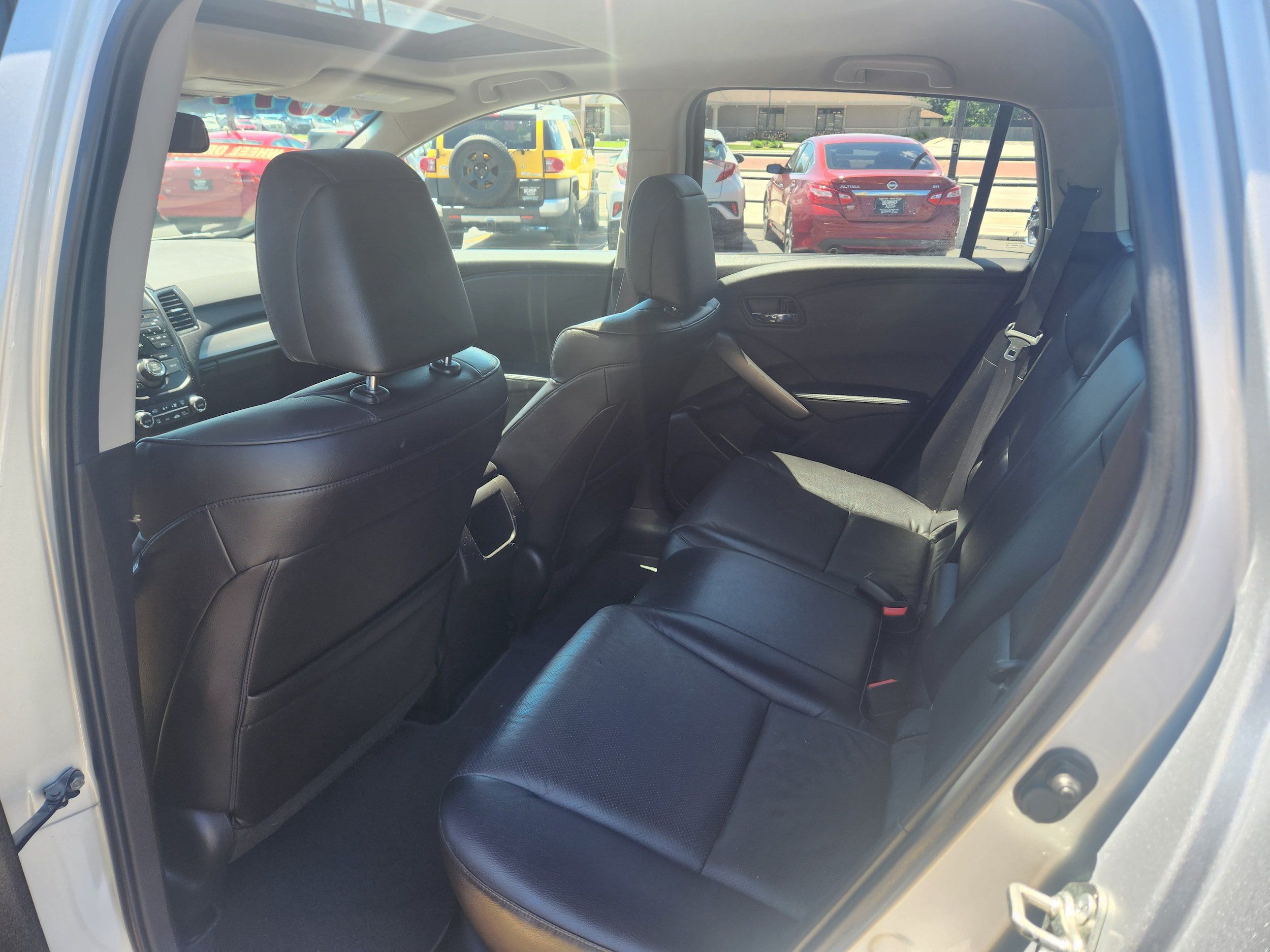 Used 2015 Acura RDX AWD image 9