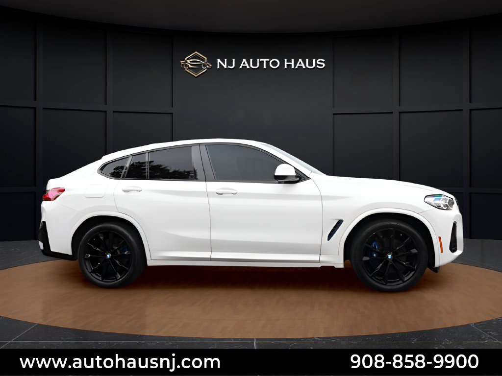 Used 2022 BMW X4 xDrive30i w/ Premium Package Essential AWD/4WD image 22