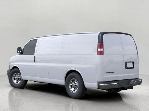 New 2026 Chevrolet Express 2500 w/ Driver Convenience Package RWD image 3