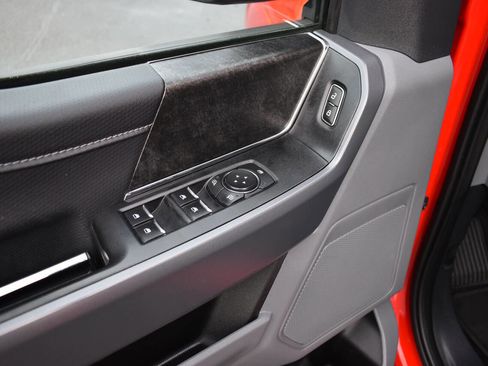 Used 2022 Ford F150 XLT w/ Equipment Group 301A Mid image 17