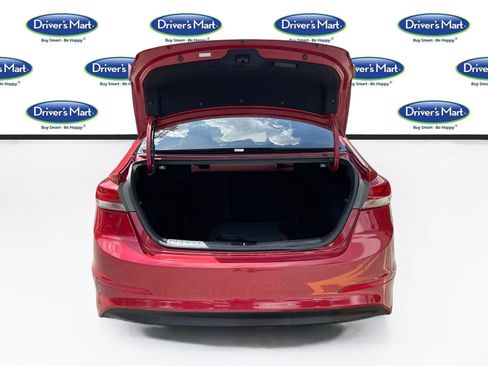 Used 2017 Hyundai Elantra Limited FWD image 24