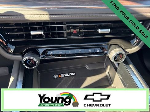 New 2026 Chevrolet Suburban Premier w/ Sun And Tow Package image 28