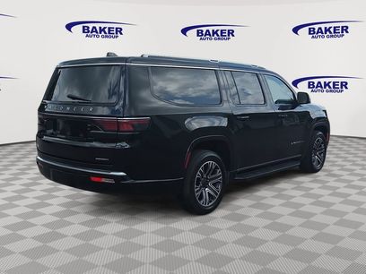 Used 2024 Jeep Wagoneer L Series II w/ Flexible Seating Group
