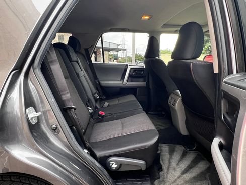 Used 2012 Toyota 4Runner SR5 w/ Convenience Pkg AWD/4WD image 17