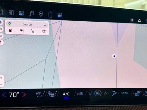 Used 2024 Chevrolet Traverse RS w/ LPO, Floor Liner Package image 29