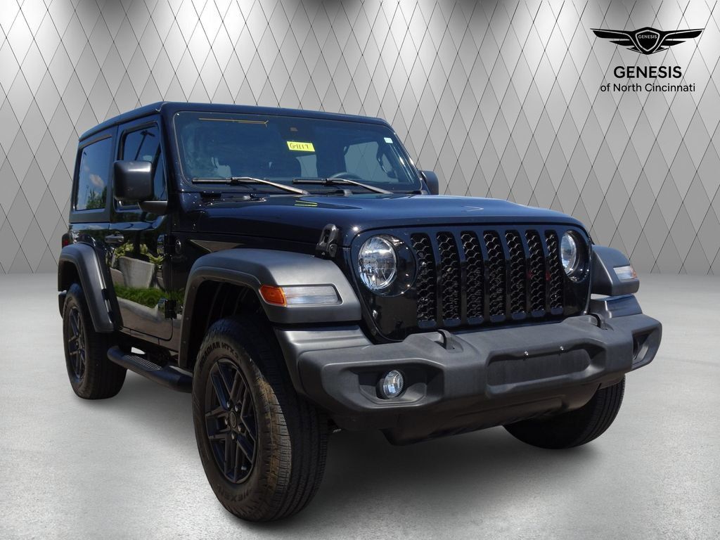 Used 2024 Jeep Wrangler Sport AWD/4WD image 6