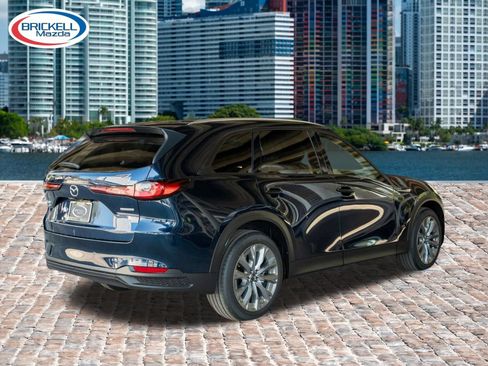 Used 2026 MAZDA CX-90 3.3 Turbo w/ Preferred Package AWD/4WD image 12