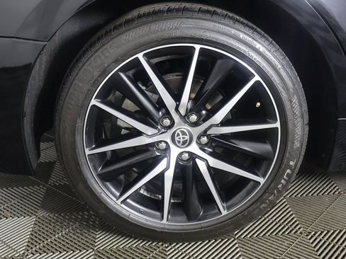 Used 2024 Toyota Camry SE image 21