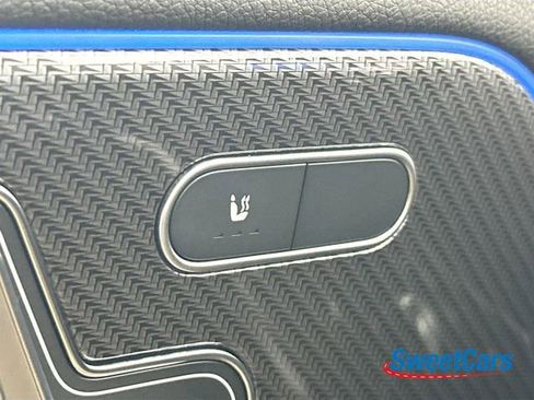 Used 2024 Mercedes-Benz GLA 35 AMG 4MATIC image 31